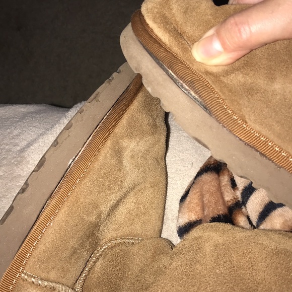 Ugg Australia Tan boots size 8 damaged 💗 - Picture 10 of 10